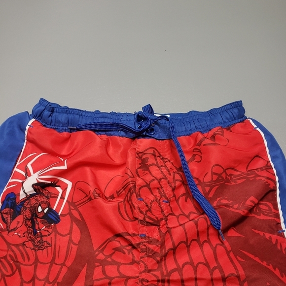 the amazing spiderman boys size medium 8-10 swim shorts - Picture 2 of 8